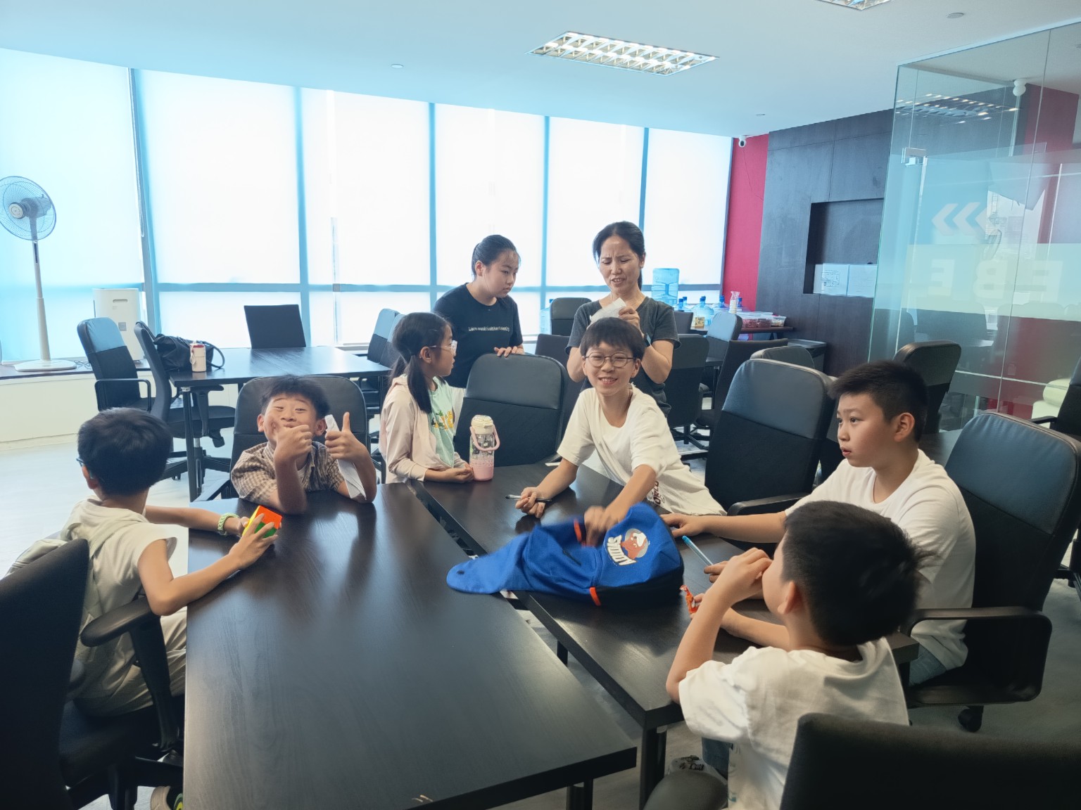 Bai Sheng Church worship and fellowship