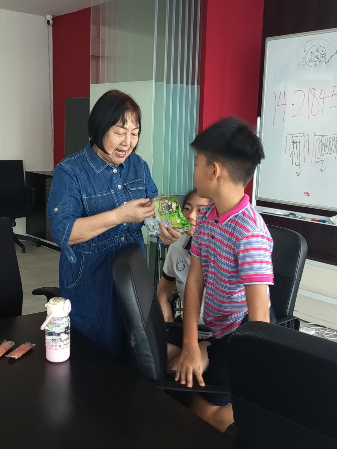 Bai Sheng Church worship and fellowship