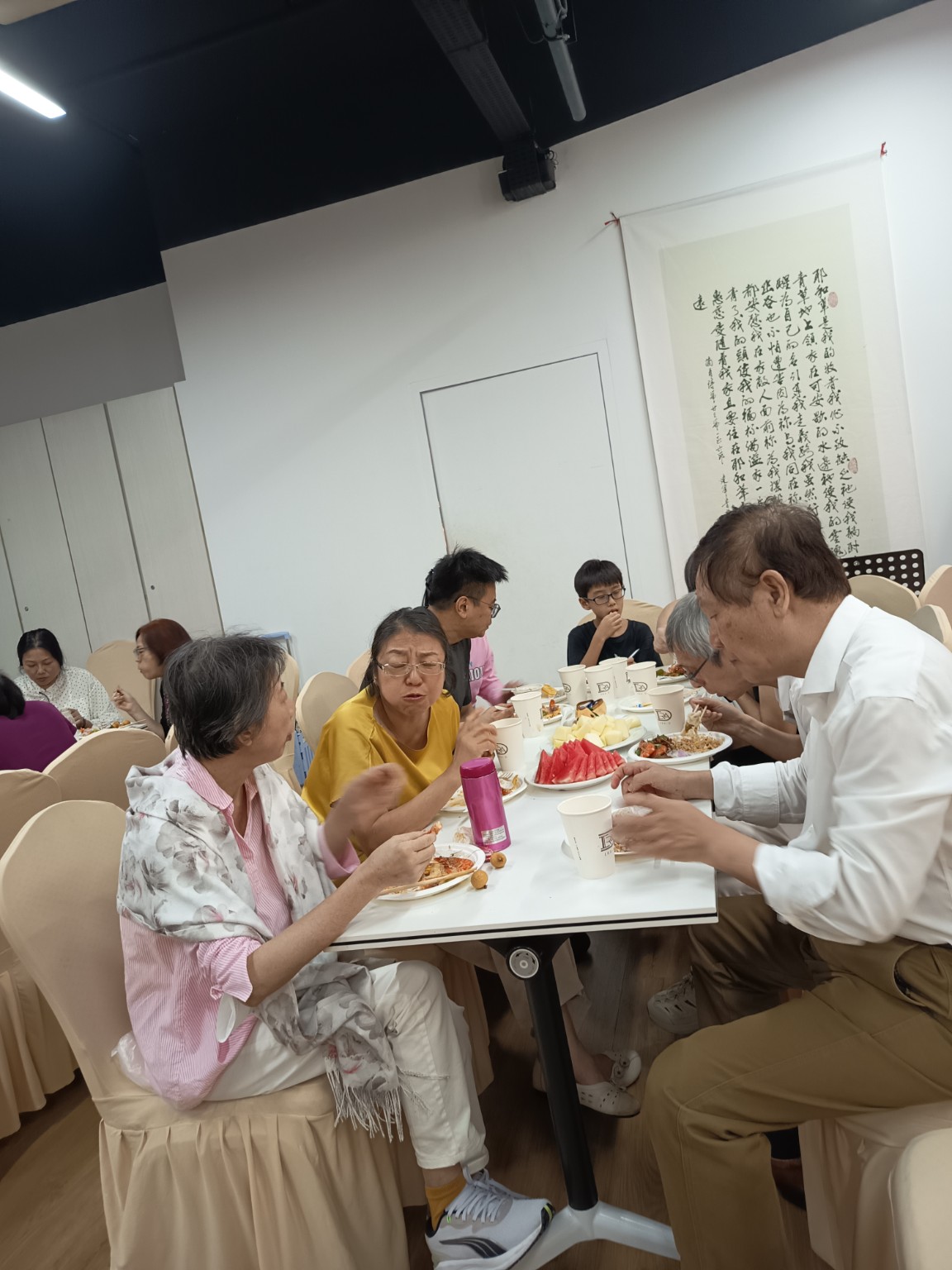 Bai Sheng Church worship and fellowship